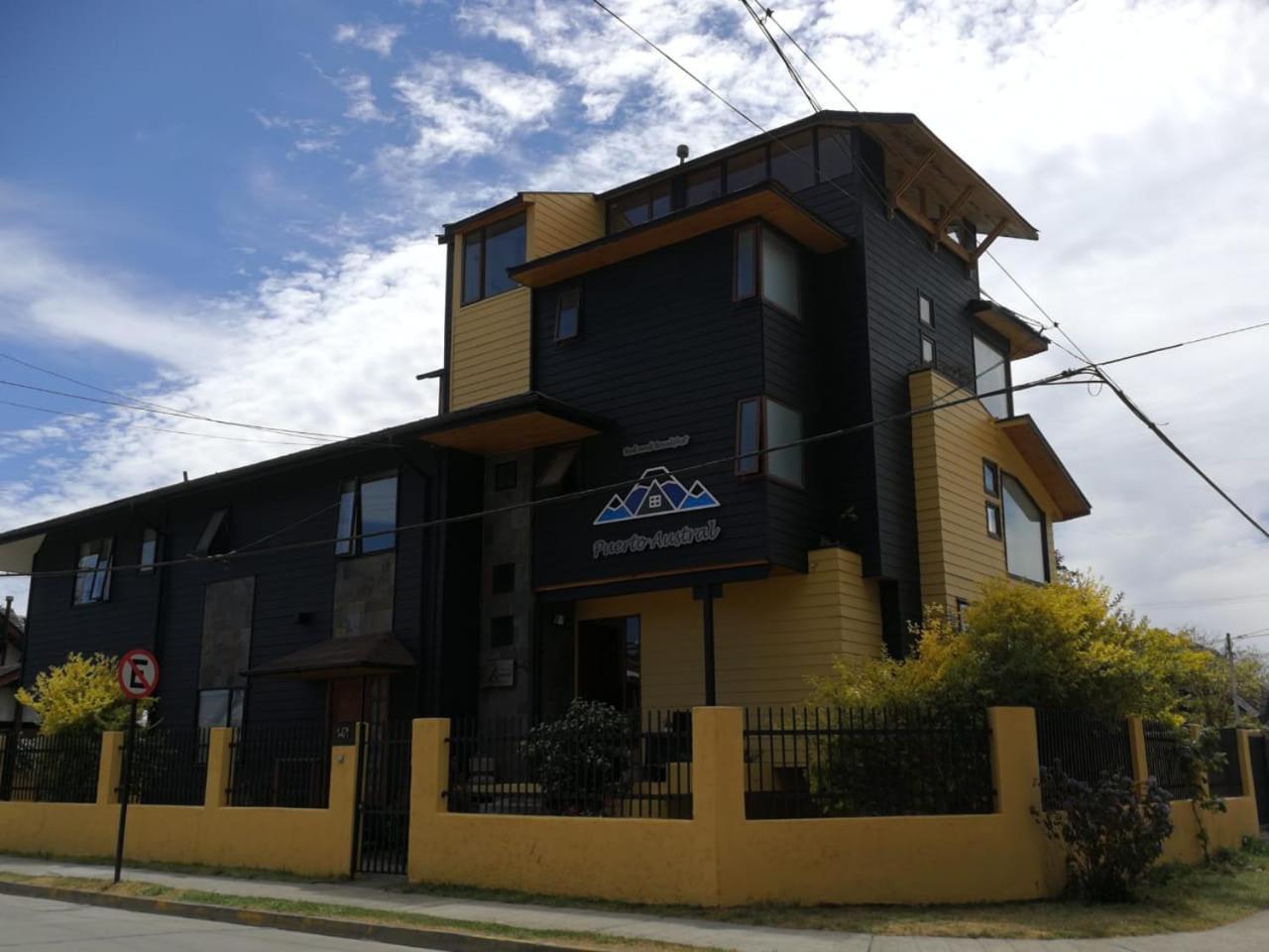 Puerto Austral Hotel Puerto Varas Exterior photo